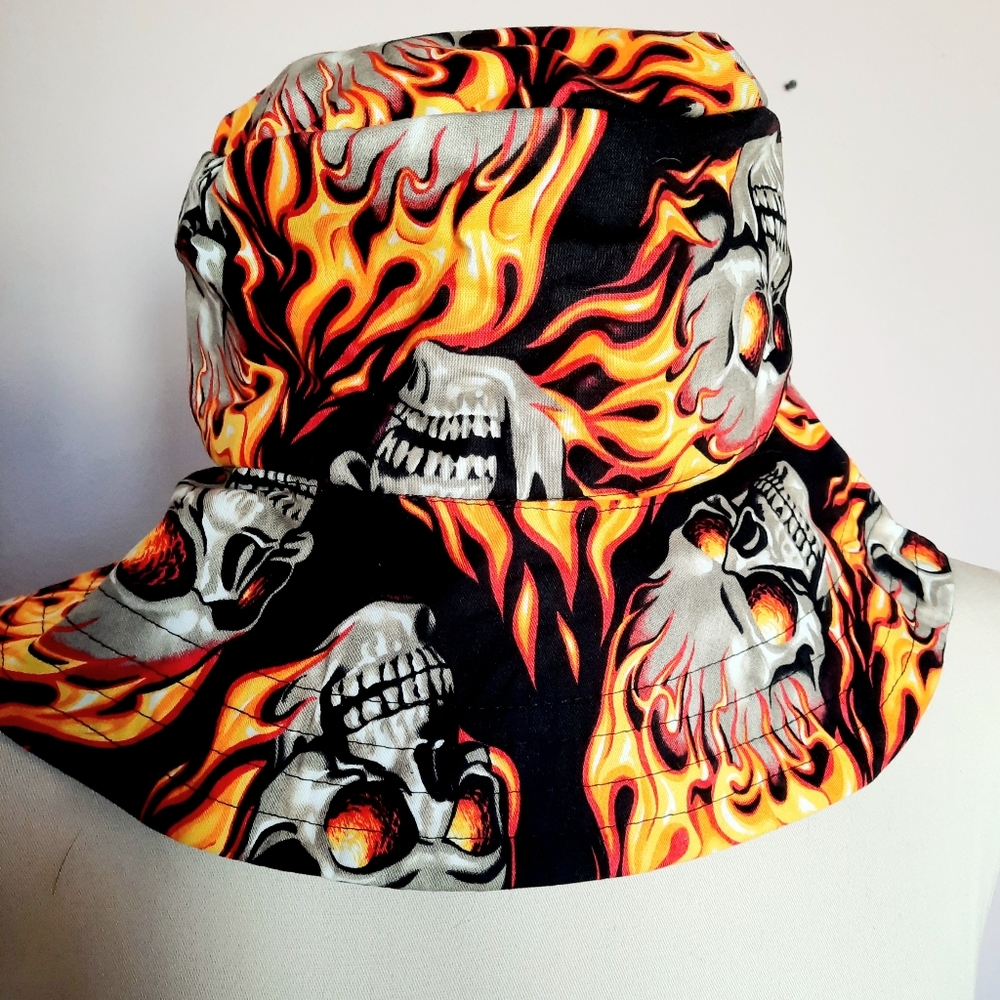 Flaming Skulls Bucket Hat Summer Hat